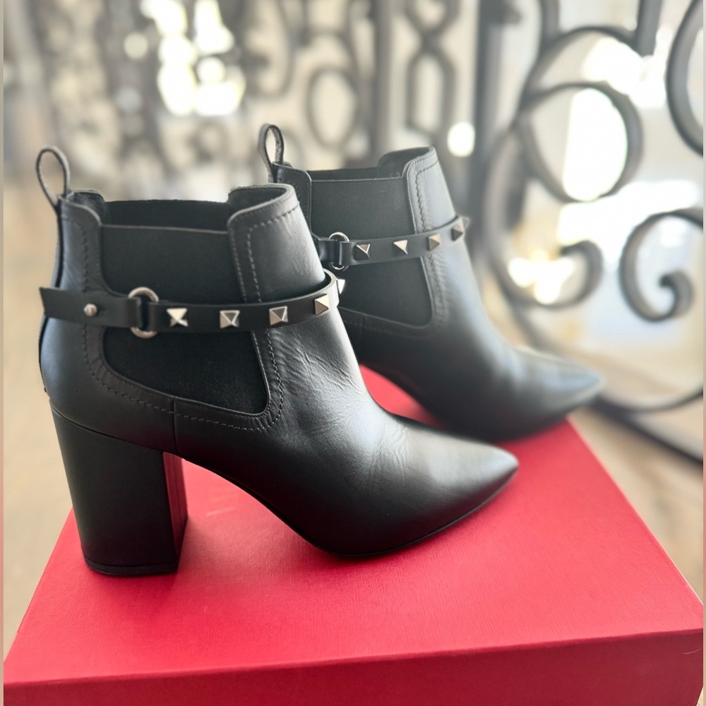 valentino garavani boots